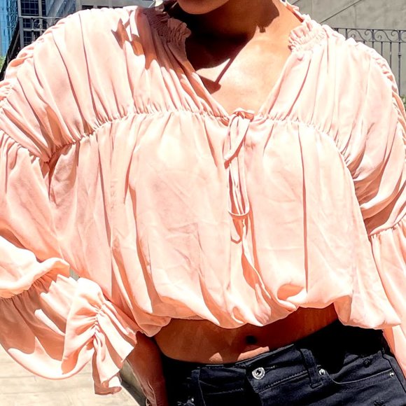 Blushing Beauty - Picture 2 of 2